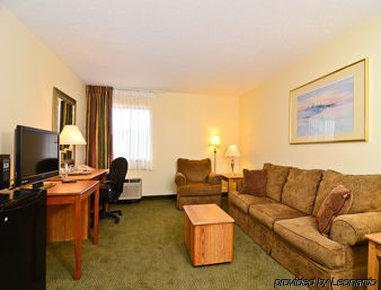 Hotel Baymont By Wyndham Decatur